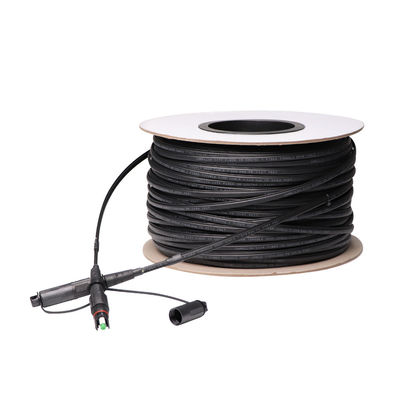 1 핵심 야외 FTTH 솔루션 드롭 케이블 작은 IP SC APC 접속구의 형태