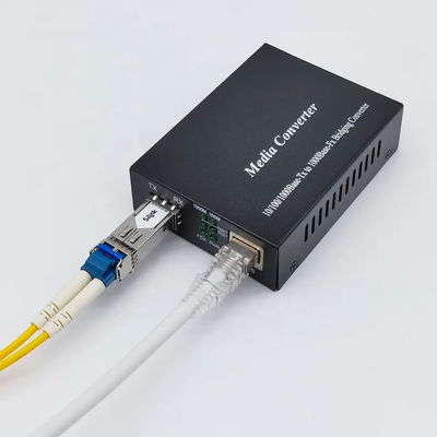 RJ45 광섬유 미디어 컨버터 단일모드에 대한 SFP는 두 부분으로 된 10M 100M을 단순화합니다